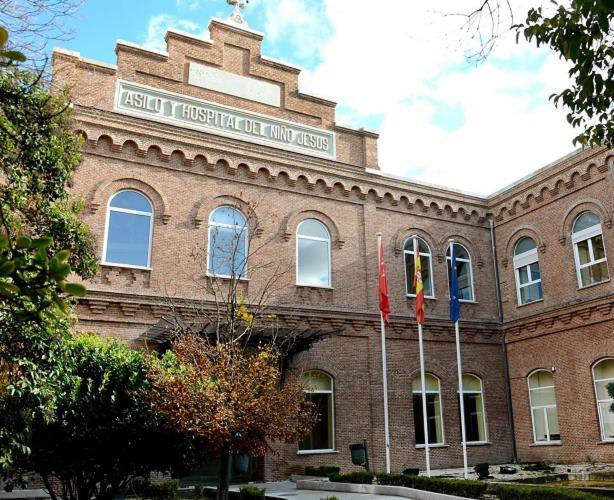 Me Voy A Madrid -Junto Al Parque Del Retiro-4 Exterior photo